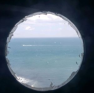 Meet your Posher, Victor